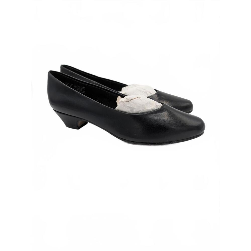 Soft Style Classic Black Low Heel Comfort Pumps Womens Size 8M